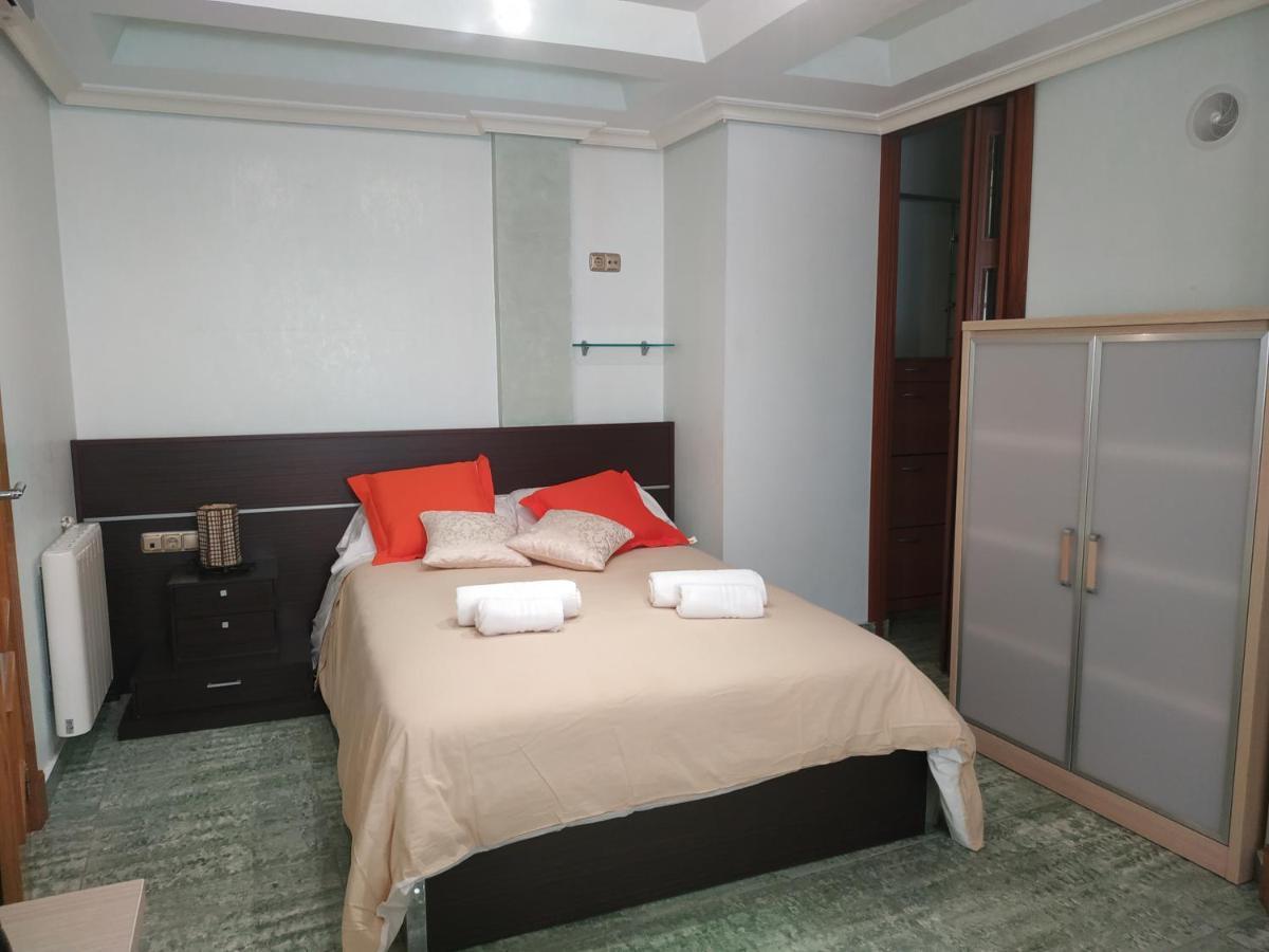 Apartamentos Deluxe San Julian Torrevieja Dış mekan fotoğraf
