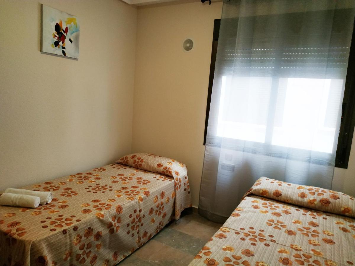 Apartamentos Deluxe San Julian Torrevieja Dış mekan fotoğraf