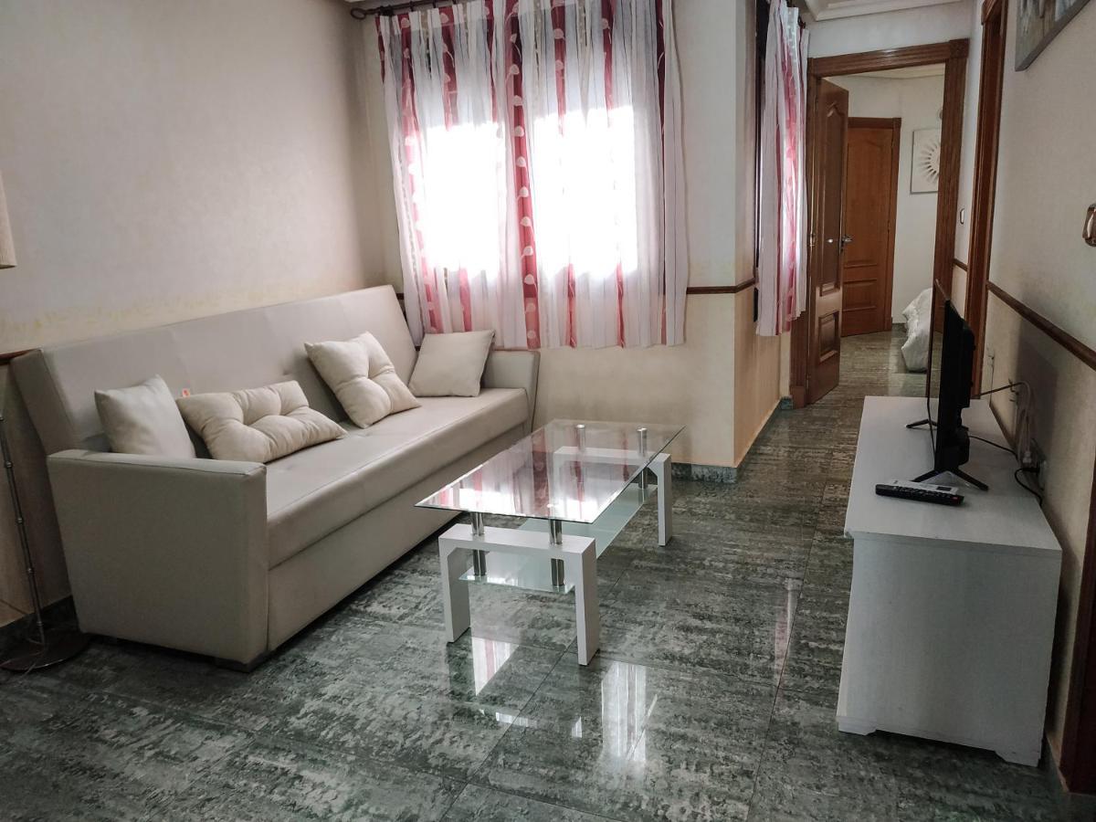 Apartamentos Deluxe San Julian Torrevieja Dış mekan fotoğraf