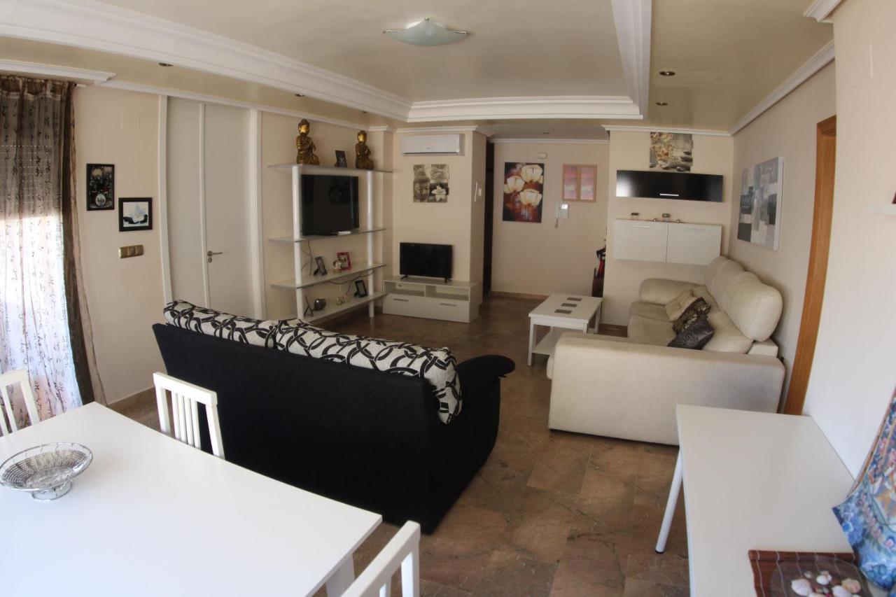 Apartamentos Deluxe San Julian Torrevieja Dış mekan fotoğraf